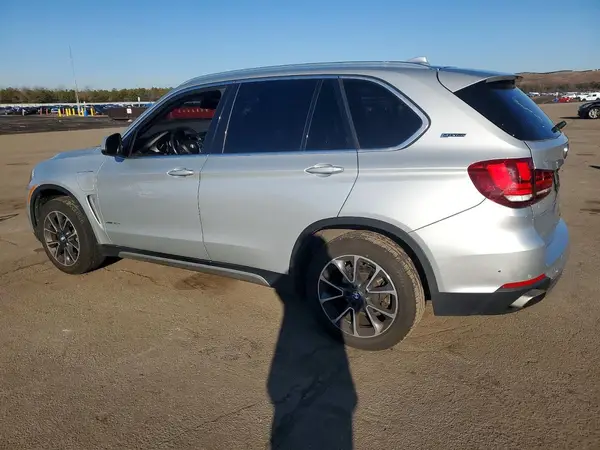 5UXKT0C57J0V98529 2018 BMW X5 - Image 2