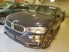 5UXKT0C57J0W00201 2018 BMW X5