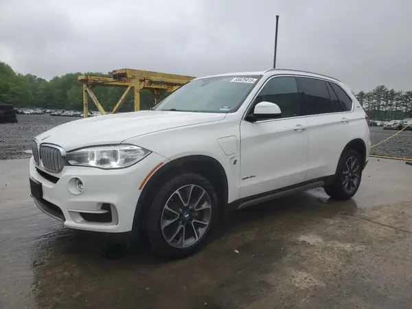5UXKT0C57J0W02806 2018 BMW X5 - Image 1