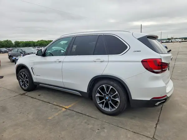 5UXKT0C57J0W02952 2018 BMW X5 - Image 2
