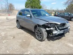 5UXKT0C57J0W03728 2018 BMW X5