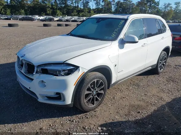 5UXKT0C57J0W03907 2018 BMW X5 - Image 2