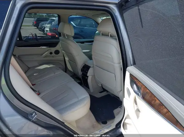 5UXKT0C58G0S75938 2016 BMW X5 - Image 8