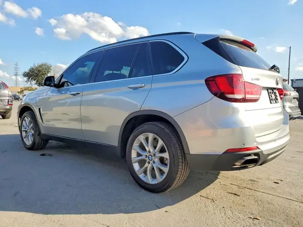 5UXKT0C58G0S77740 2016 BMW X5 - Image 2