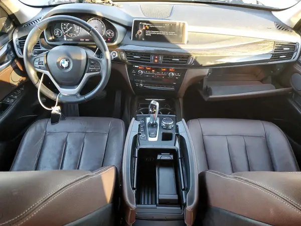 5UXKT0C58G0S79598 2016 BMW X5 - Image 8