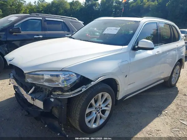 5UXKT0C58J0V98054 2018 BMW X5 - Image 2