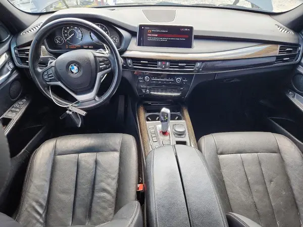 5UXKT0C58J0V98233 2018 BMW X5 - Image 8