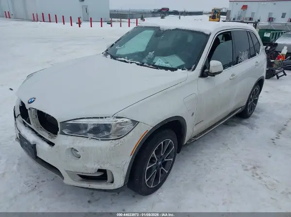 5UXKT0C58J0V99737 2018 BMW X5 - Image 2