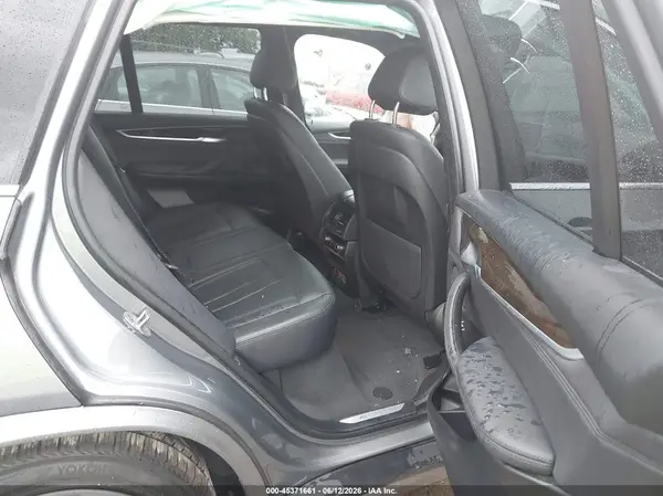 5UXKT0C58J0W00000 2018 BMW X5 - Image 8