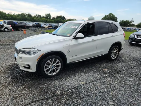 5UXKT0C58J0W00305 2018 BMW X5 - Image 1