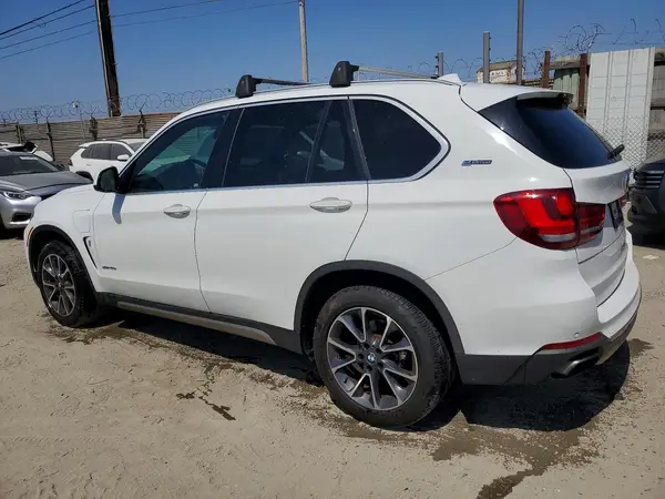 5UXKT0C58J0W00675 2018 BMW X5 - Image 2