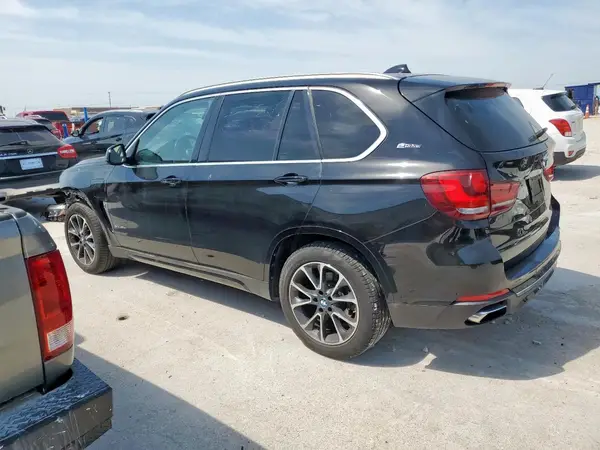 5UXKT0C58J0W01079 2018 BMW X5 - Image 2
