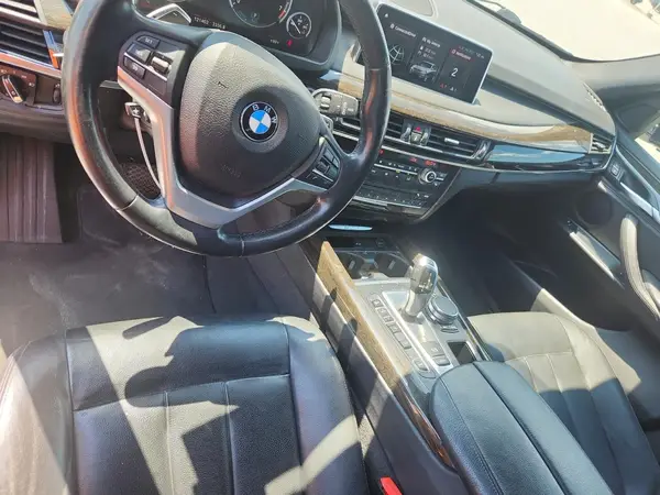 5UXKT0C58J0W01860 2018 BMW X5 - Image 8