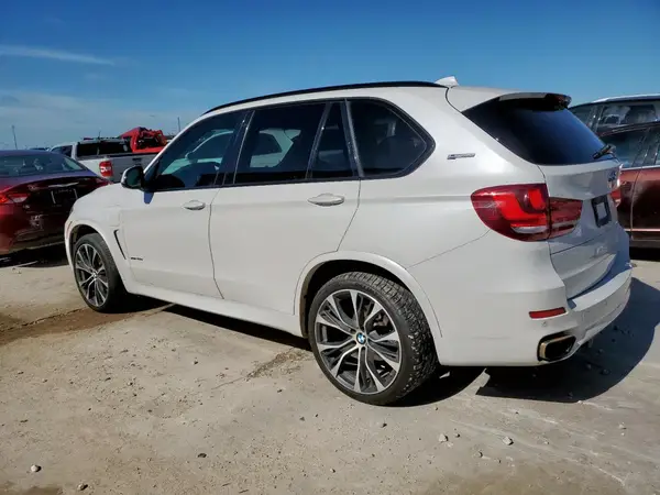 5UXKT0C58J0W03284 2018 BMW X5 - Image 2