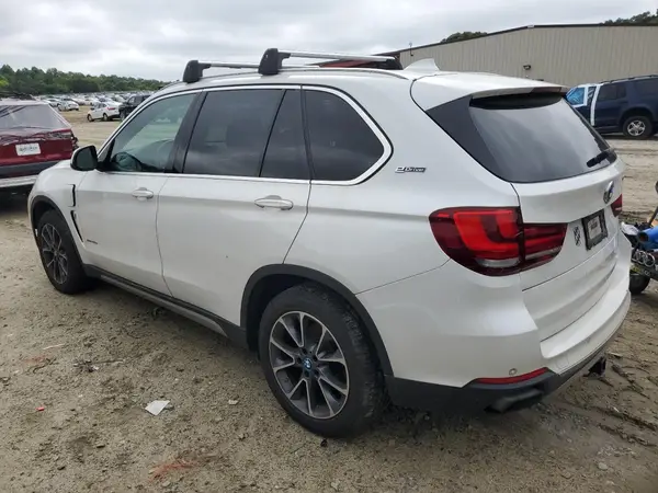 5UXKT0C59J0V99777 2018 BMW X5 - Image 2