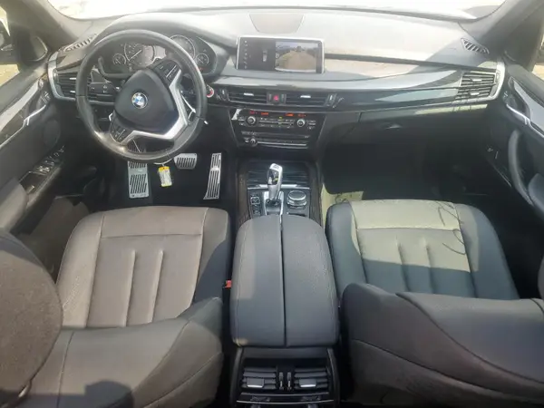 5UXKT0C59J0W01303 2018 BMW X5 - Image 8