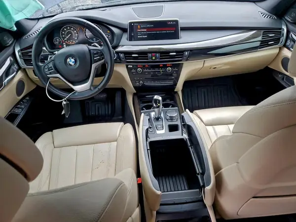 5UXKT0C59J0W01639 2018 BMW X5 - Image 8