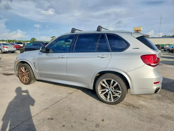 5UXKT0C59J0W02600 2018 BMW X5 - Image 2