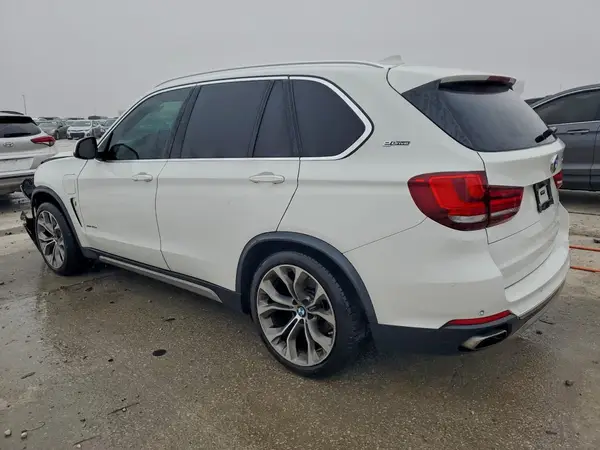 5UXKT0C59J0W02824 2018 BMW X5 - Image 2