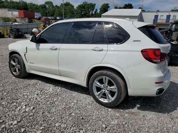 5UXKT0C59J0W02905 2018 BMW X5 - Image 2