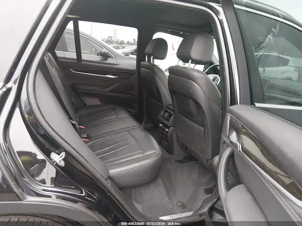 5UXKT0C59J0W03617 2018 BMW X5 - Image 8