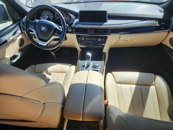 5UXKT0C59J0W03729 2018 BMW X5 - Image 8