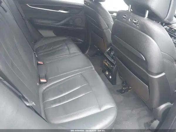 5UXKT0C5XG0F74608 2016 BMW X5 - Image 8