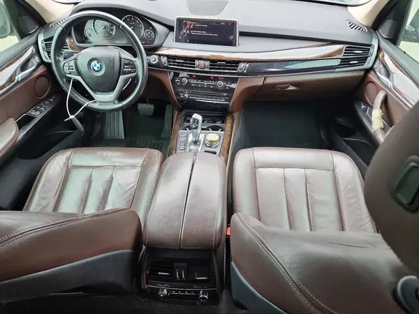 5UXKT0C5XG0S75908 2016 BMW X5 - Image 8