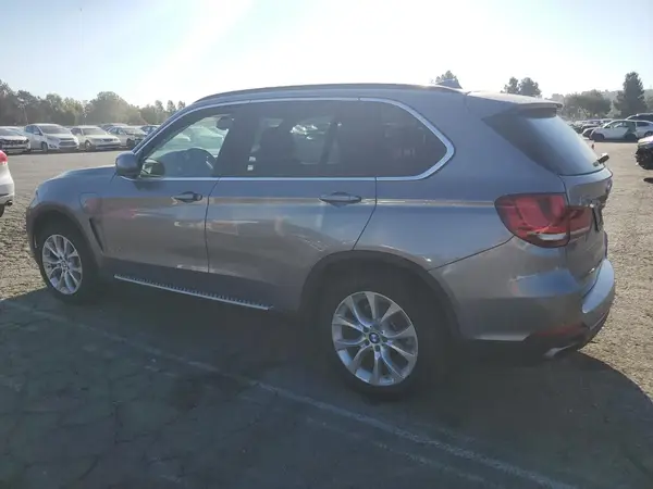 5UXKT0C5XG0S78825 2016 BMW X5 - Image 2
