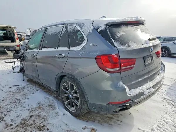 5UXKT0C5XH0S79863 2017 BMW X5 - Image 2