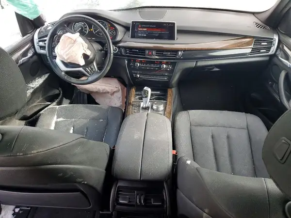 5UXKT0C5XH0S79863 2017 BMW X5 - Image 8