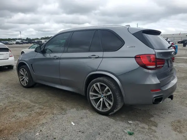 5UXKT0C5XH0S80382 2017 BMW X5 - Image 2