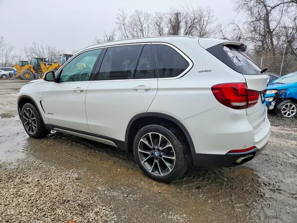 5UXKT0C5XH0S80446 2017 BMW X5 - Image 2