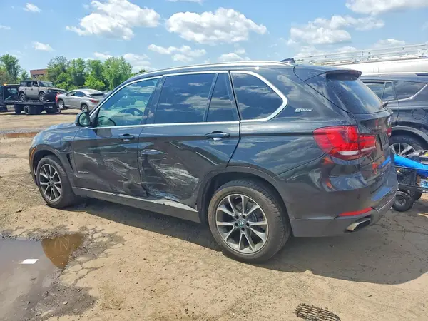 5UXKT0C5XJ0V98458 2018 BMW X5 - Image 2