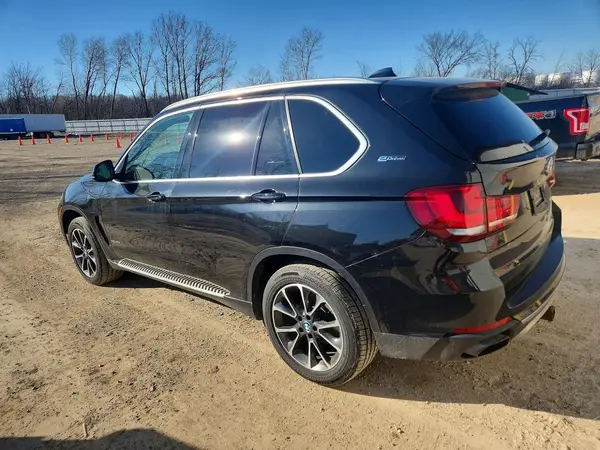 5UXKT0C5XJ0V98783 2018 BMW X5 - Image 2