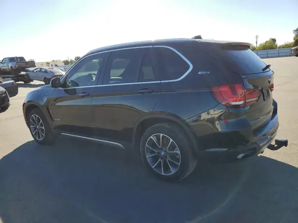 5UXKT0C5XJ0V99464 2018 BMW X5 - Image 2