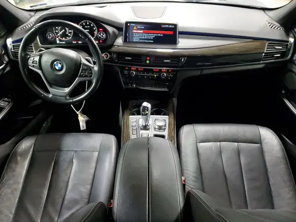 5UXKT0C5XJ0W00001 2018 BMW X5 - Image 8