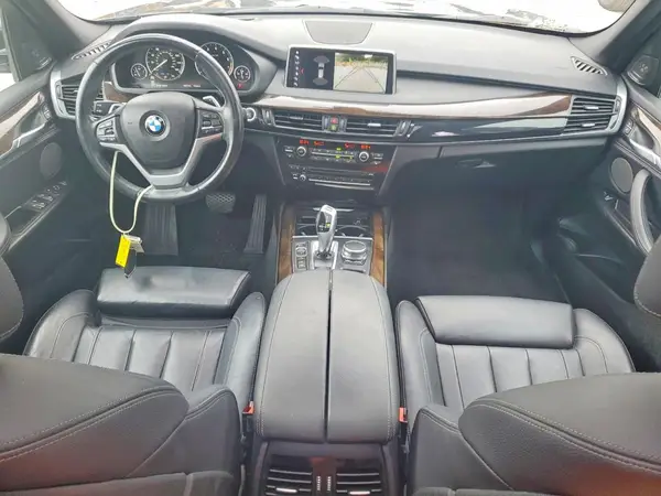 5UXKT0C5XJ0W00757 2018 BMW X5 - Image 8