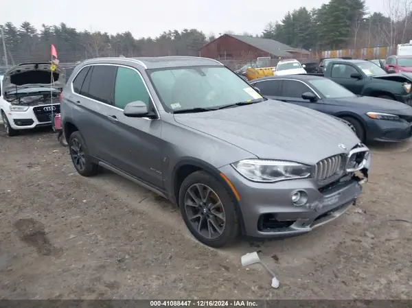 5UXKT0C5XJ0W01374 2018 BMW X5 - Image 1