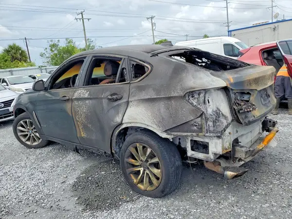 5UXKU0C52K0H98767 2019 BMW X6 - Image 2