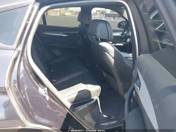 5UXKU0C53J0G69497 2018 BMW X6 - Image 8