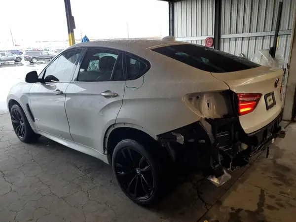 5UXKU0C53J0G69838 2018 BMW X6 - Image 2