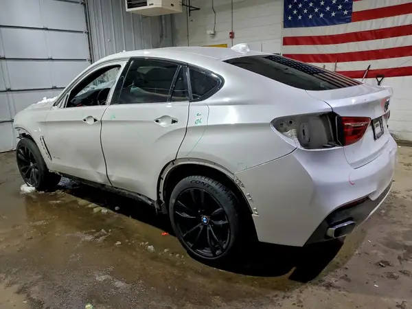 5UXKU2C30H0X48062 2017 BMW X6 - Image 2