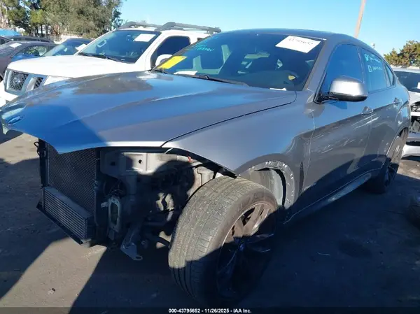 5UXKU2C32H0U28953 2017 BMW X6 - Image 2