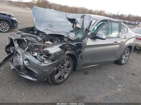 5UXKU2C32H0U30220 2017 BMW X6 - Image 2