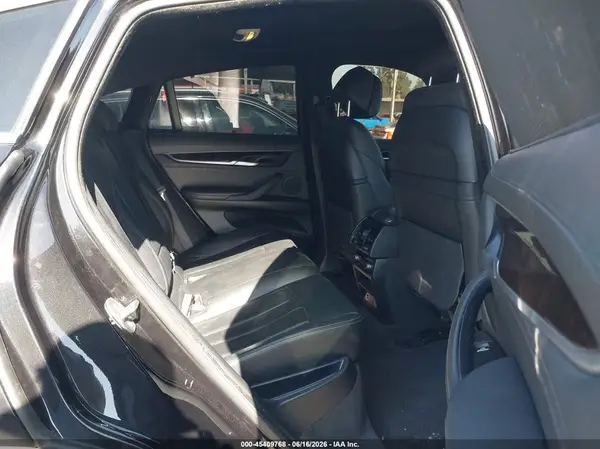 5UXKU2C32H0X46961 2017 BMW X6 - Image 8