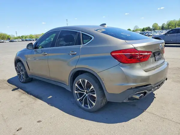 5UXKU2C33H0U28914 2017 BMW X6 - Image 2