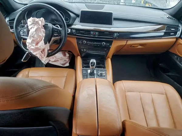 5UXKU2C35H0U29255 2017 BMW X6 - Image 8