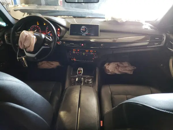 5UXKU2C36H0X47014 2017 BMW X6 - Image 8