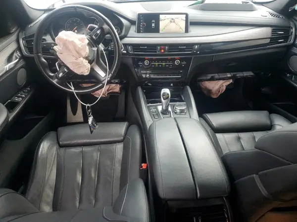 5UXKU2C36H0X47448 2017 BMW X6 - Image 8